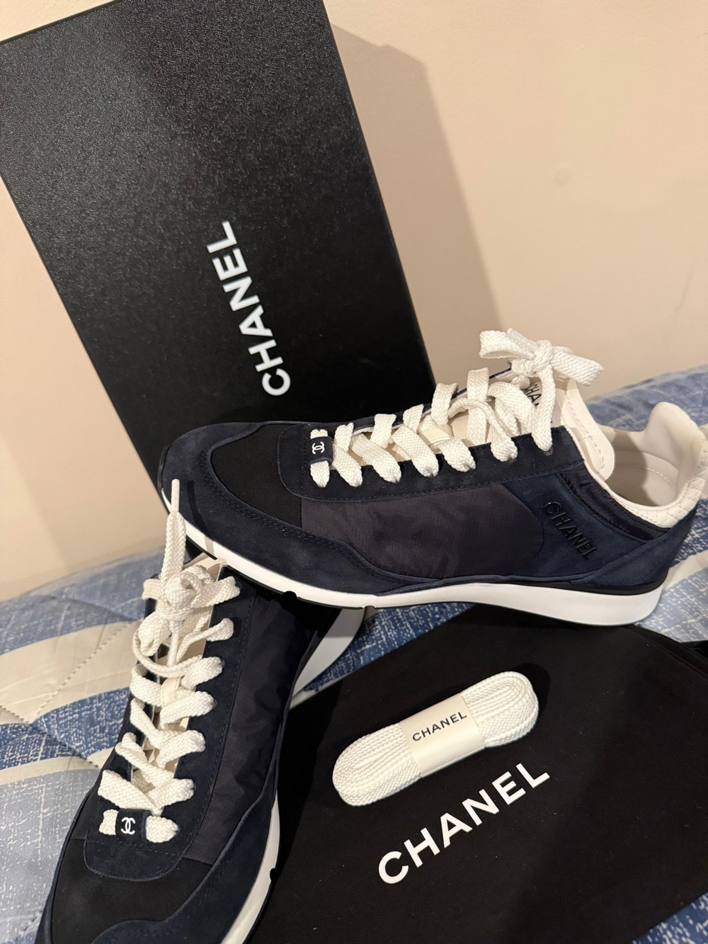 CHANEL Navy & White Sneakers Box - Dark Navy and White - Picture 4 of 7